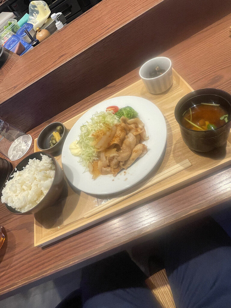 注文した、おぎのや食堂の生姜焼き定食（２）