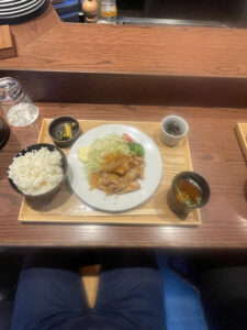 注文した、おぎのや食堂の生姜焼き定食(1)