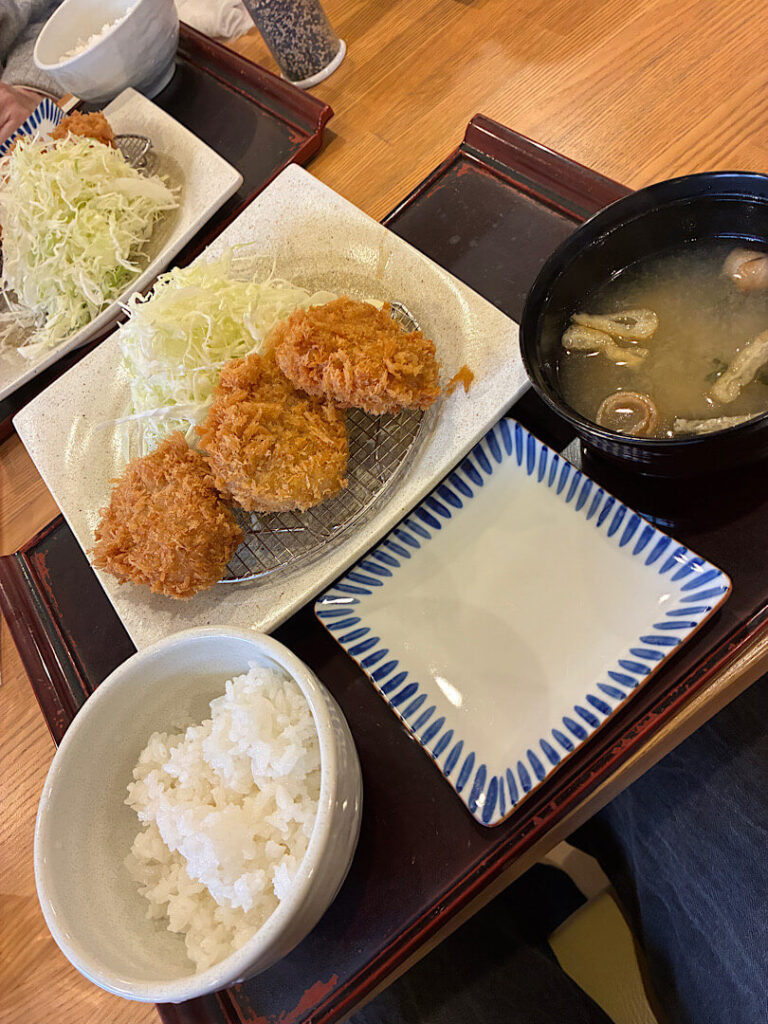 注文した、熟成とんかつまる兵衛のヒレカツ定食