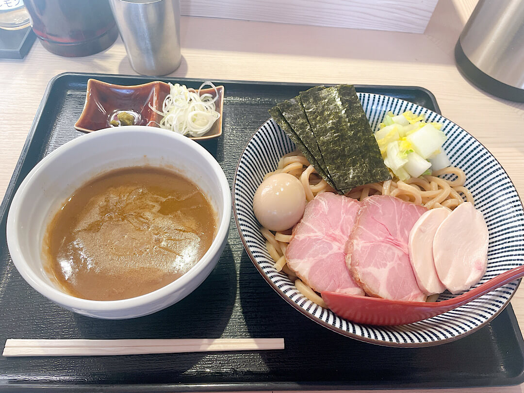 長男もんたいちおの特性つけ麺