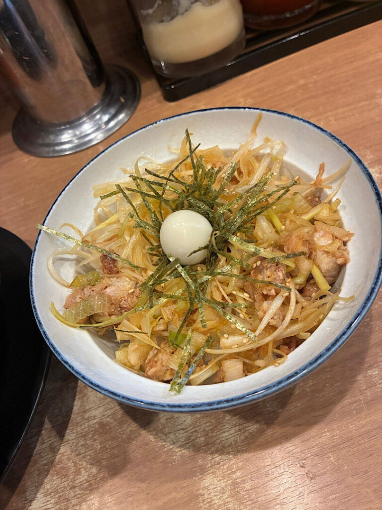 町田商店の小ネギチャ丼